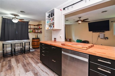 OPEN CONCEPT