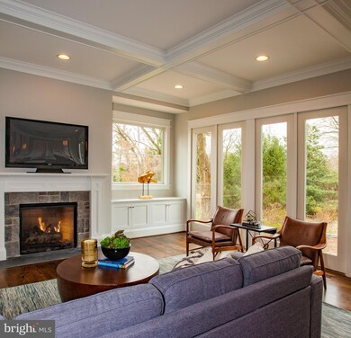 1046 Warbler Place, McLean, VA 22101 - photo 4