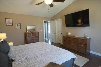 2550 Williams St, Maryville, IL 62062 - photo 4