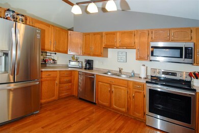 40 Adam Dr, Hudson, NH 03051 - photo 6