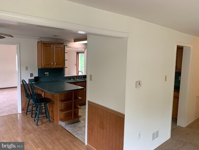 13 Elm St, Reading, PA 19606 - photo 5