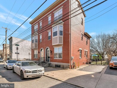 1722 W Oxford St, Philadelphia, PA 19121 - photo 4