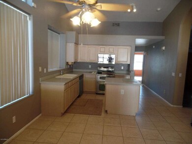 Kitchen/casual dining
