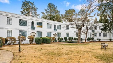 1700 N Elm St unit F1, Greensboro, NC 27408 - photo 6