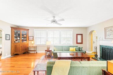 202 Oglethorpe Blvd - WebSized-4