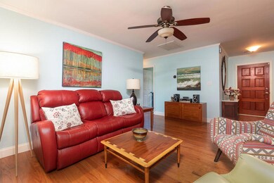 Living room 2