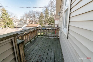 75E15thSt06Lores