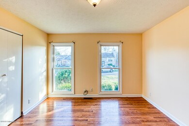 6913 Beard Ct, Louisville, KY 40228 - photo 7