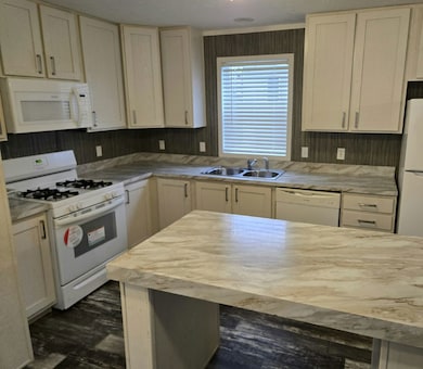 3900 Clark Ln unit 130, Columbia, MO 65202 - photo 3