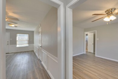 5120 Roberta Dr, North Richland Hills, TX 76180 - photo 6