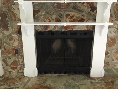 Fieplace & Mantle in Family Room