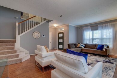 7719 Hidden Oaks Ln, Houston, TX 77095 - photo 4