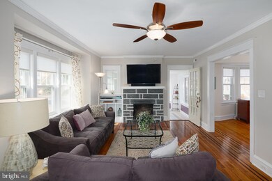 2415 Linden Dr, Havertown, PA 19083 - photo 2