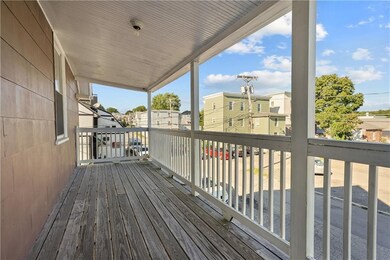 27 Heroux Ave, Woonsocket, RI 02895 - photo 7