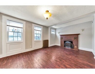 107 Cedar St, Springfield, MA 01105 - photo 2