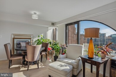 3 Washington Cir NW unit 1002, Washington, DC 20037 - photo 5