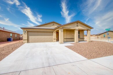 757 Villa Romero Dr, Horizon City, TX 79928 - photo 4