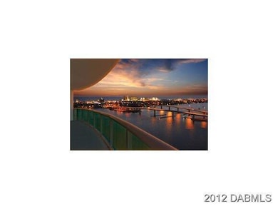 241 Riverside Dr unit 905, Holly Hill, FL 32117 - photo 3