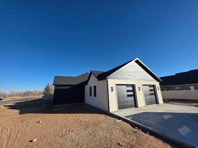1205 W Grayhawk Loop, Roosevelt, UT 84066 - photo 4