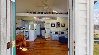 62 Cottage St unit 1, West Brookfield, MA 01585 - photo 6