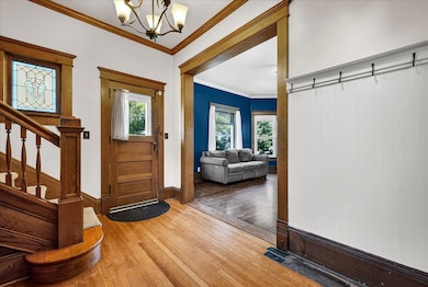 302 N Minier Ave, Minier, IL 61759 - photo 4