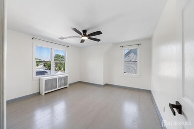 25 Milos Way, Port Reading, NJ 07064 - photo 4