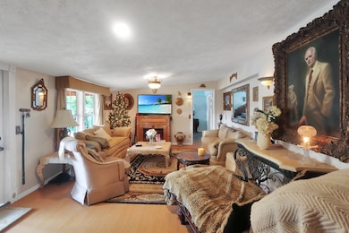 365 Jehu Rd, Wewahitchka, FL 32465 - photo 2