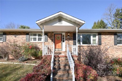 34 Fieldcrest Cir, Asheville, NC 28806 - photo 6