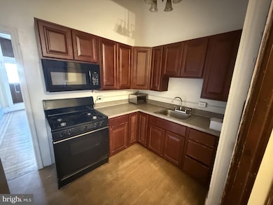 1704 Saint Paul St, Baltimore, MD 21202 - photo 6