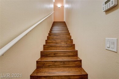 ENTRY STAIRWAY