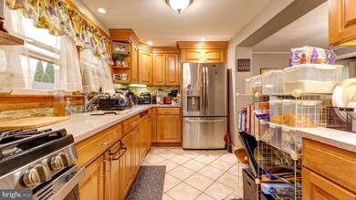 826 Keep St, Linden, NJ 07036 - photo 7