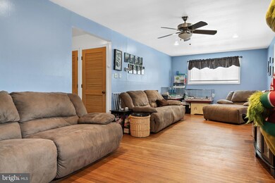 112 S Garden Blvd, Beverly, NJ 08010 - photo 7