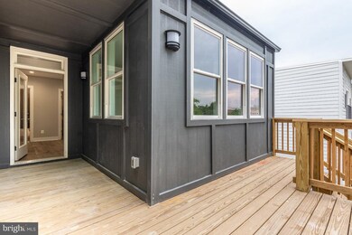 430 Kenyon St NW unit 2, Washington, DC 20010 - photo 3