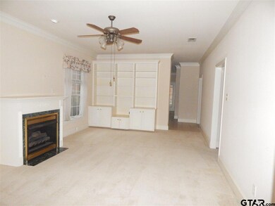 1914 1914 Hollylake Cir, Tyler, TX 75703 - photo 3