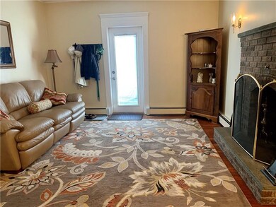 Dining Room/2nd Living Room