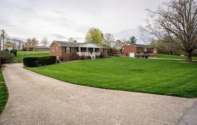 870 Springhill Ln, Frankfort, KY 40601 - photo 4