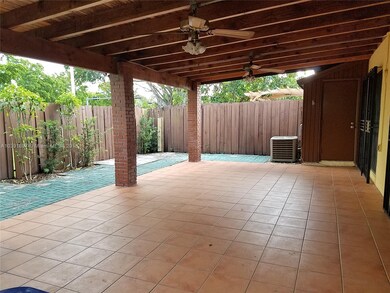 6703 SW 147th Ct, Miami, FL 33193 - photo 4