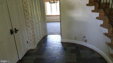 2116 Gadsen Rd, Upper Marlboro, MD 20774 - photo 4