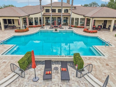 13890 Kingfisher Glen Dr, Lithia, FL 33547 - photo 2