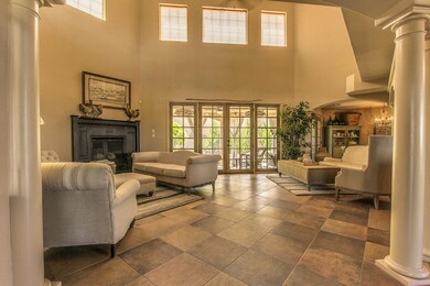 9 4515 Atherton Way - Living Room
