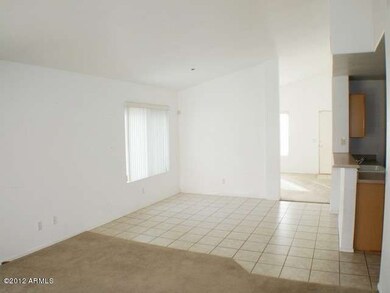 023-279860 - Family room