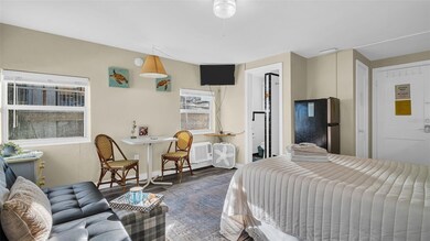 483 E Shore Dr unit D-3, Clearwater Beach, FL 33767 - photo 5