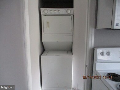 324 Sollers Point Rd, Dundalk, MD 21222 - photo 7