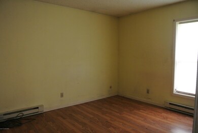 2174 Walnut Trail, Bushkill, PA 18324 - photo 4