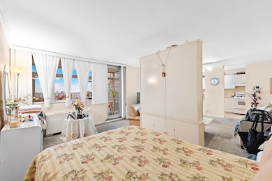 Riviera Towers unit 32N, West New York, NJ 07093 - photo 4