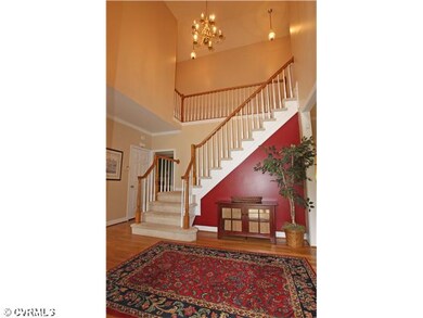 Foyer - 2-story foyer with wood floor, beautiful s