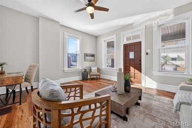 1212 N 3rd St, Saint Charles, MO 63301 - photo 6