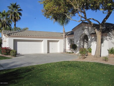 Beautiful front grassy area
