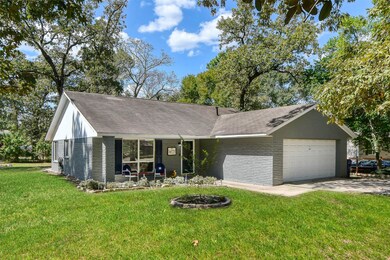 Beautiful 3 bedroom, 2 bath home on 1/4 acre in a quiet neighborhood.