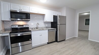 139 Litchfield Pines Dr unit D, Leominster, MA 01453 - photo 3